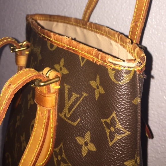 Authentic Louis Vuitton bucket bag - Picture 2 of 6